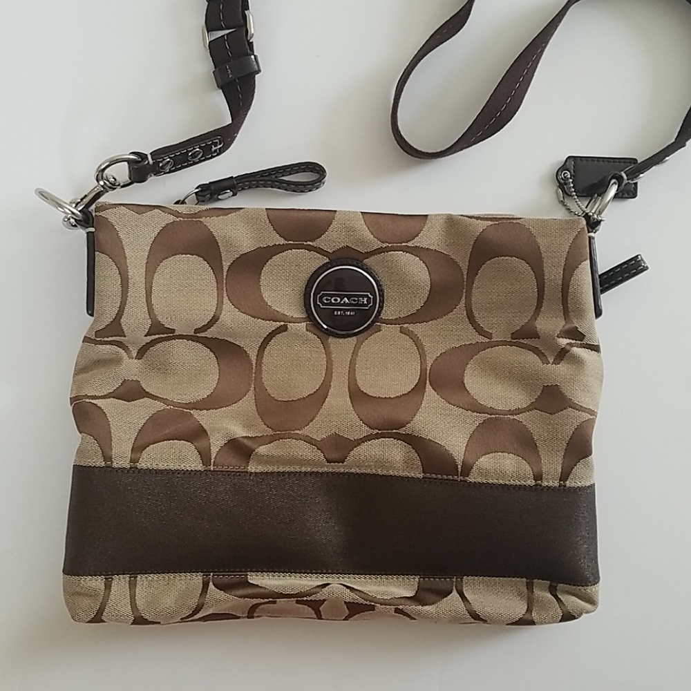 BNWOT coach crossbody